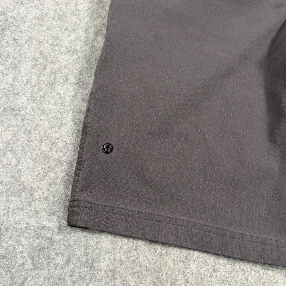 Lululemon Athletica Charcoal Gray Kahuna Performance Shorts Men's Size‎ 32